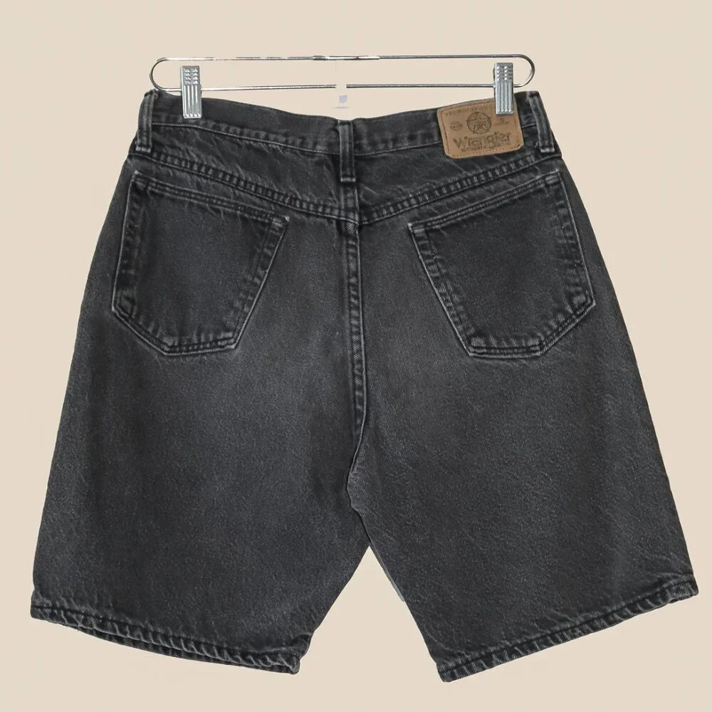 Vintage‎ Wrangler Black Wash Long Jean Shorts Size 32 Summer Denim Jeans Relaxed